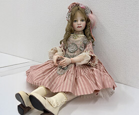 因間りか　ビスクドール