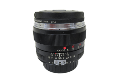 カール・ツァイス