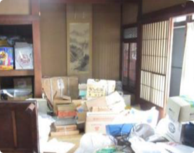 劣化が著しい物件の写真