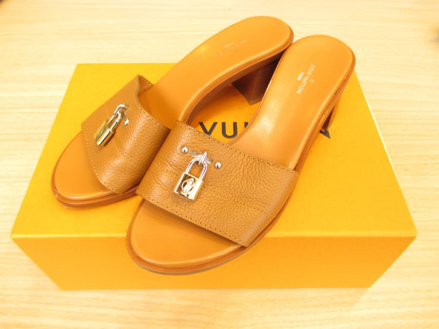 LOUIS VUITTON　サンダルの買取実績【徳島田宮店/徳島県/徳島市】 徳島県徳島市にあるザ・ゴールド 徳島田宮店（※徳島安宅店に移転いたしました）の画像1