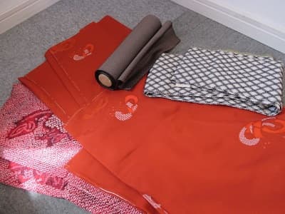 鮮やかなお色のお着物【徳島田宮店】 徳島県徳島市にあるザ・ゴールド 徳島田宮店（※徳島安宅店に移転いたしました）の画像1