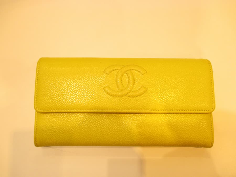 シャネル  ココマーク二つ折り財布の買取実績【徳島田宮店/徳島県/徳島市】 徳島県徳島市にあるザ・ゴールド 徳島田宮店（※徳島安宅店に移転いたしました）の画像1