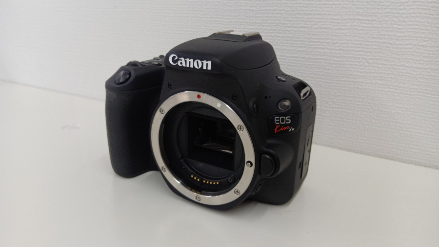 Canonのカメラ買取実績【新潟上近江店/新潟県/新潟市】 新潟県新潟市にあるザ・ゴールド 新潟上近江店の画像1