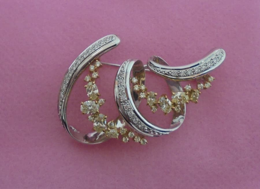 ダイヤブローチ【パワーシティ鳴門店】 徳島県鳴門市にあるザ・ゴールド パワーシティ鳴門店（※2/28に閉店いたしました）の画像1