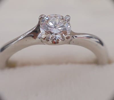 0.415カラット　ダイヤリング【パワーシティ鳴門店】 徳島県鳴門市にあるザ・ゴールド パワーシティ鳴門店（※2/28に閉店いたしました）の画像1