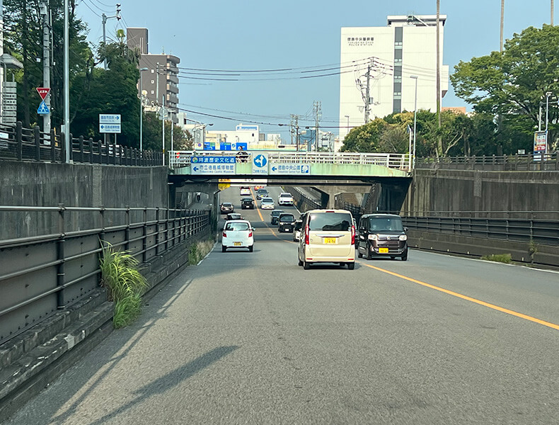 徳島駅方面からお越しの場合