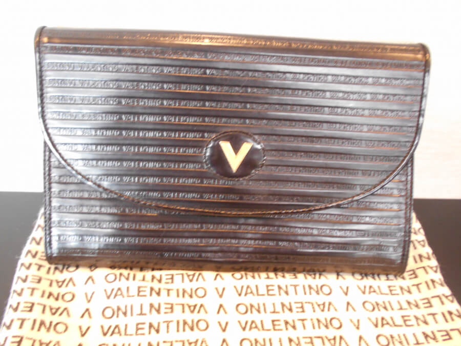 VALENTINOの買取実績【西条店/愛媛県/西条市】 愛媛県西条市にあるザ・ゴールド 西条店の画像1