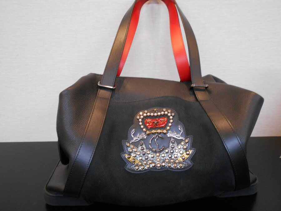 ルブタン　バッグの買取り実績【西条店/愛媛県/西条市】 愛媛県西条市にあるザ・ゴールド 西条店の画像1