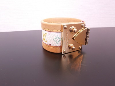 ヴィトン　セリュールブレスレットの買取り実績【西条店/愛媛県/西条市】 愛媛県西条市にあるザ・ゴールド 西条店の画像1