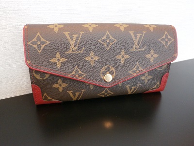 ヴィトン　ポルトフォイユサラの買取り実績【西条店/愛媛県/西条市】 愛媛県西条市にあるザ・ゴールド 西条店の画像1