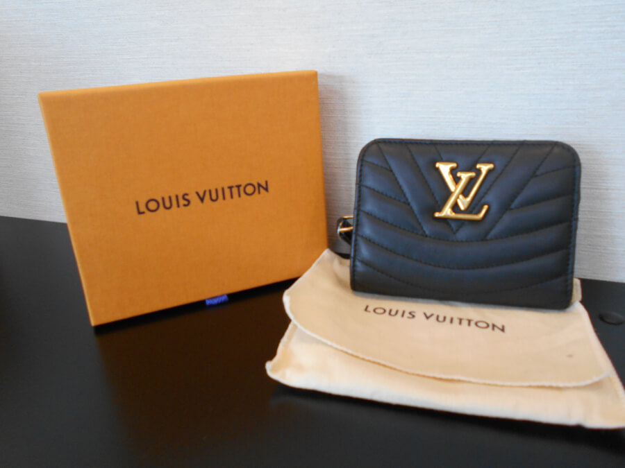 ルイ・ヴィトン　ニューウェーブジプトコンパクトの買取実績【西条店/愛媛県/西条市】 愛媛県西条市にあるザ・ゴールド 西条店の画像1