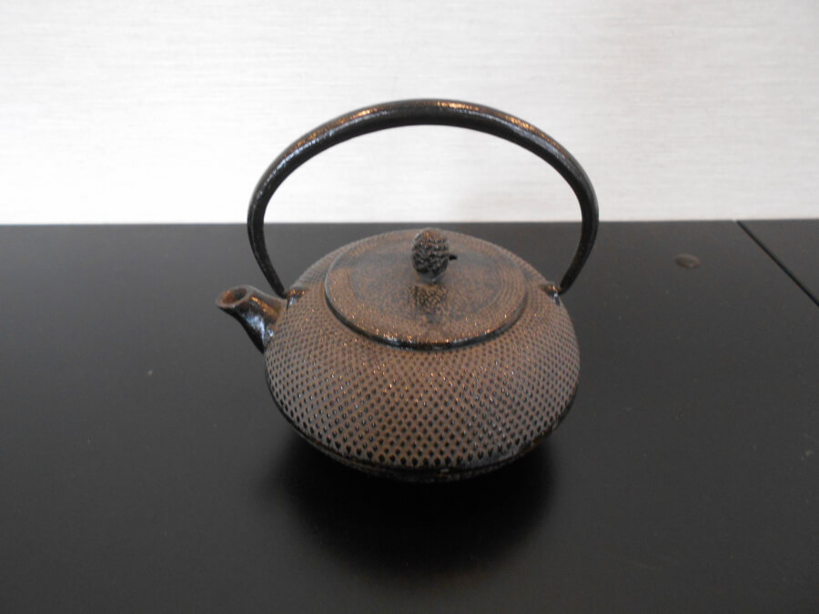 鉄瓶の買取り実績【西条店/愛媛県/西条市】 愛媛県西条市にあるザ・ゴールド 西条店の画像1