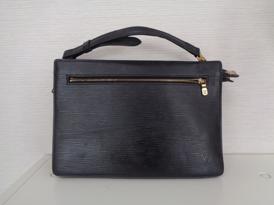 ルイヴィトンクラッチバッグ買取実績【新居浜北新町店/愛媛県/新居浜市東予】 愛媛県新居浜市にあるザ・ゴールド 新居浜北新町店の画像1