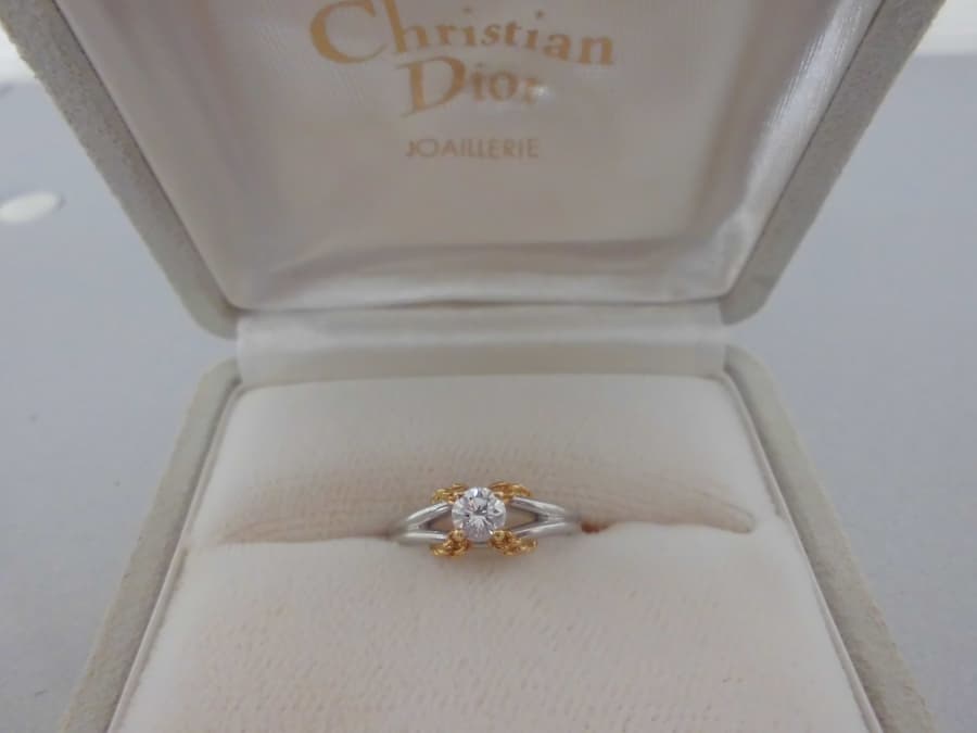 クリスチャン・ディオール【新居浜北新町店】 愛媛県新居浜市にあるザ・ゴールド 新居浜北新町店の画像1