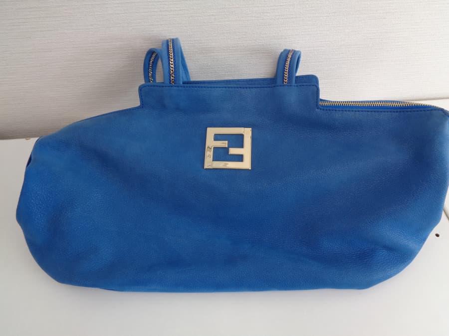 FENDIバッグ【新居浜北新町店】 愛媛県新居浜市にあるザ・ゴールド 新居浜北新町店の画像1