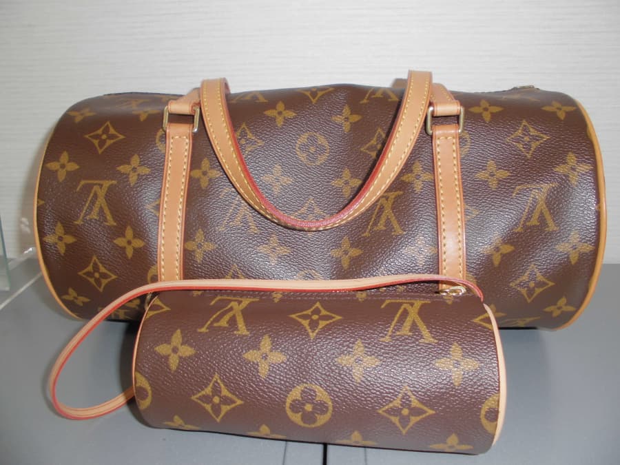 ルイヴィトン　ポーチ付きハンドバッグ　【新居浜北新町店】 愛媛県新居浜市にあるザ・ゴールド 新居浜北新町店の画像1