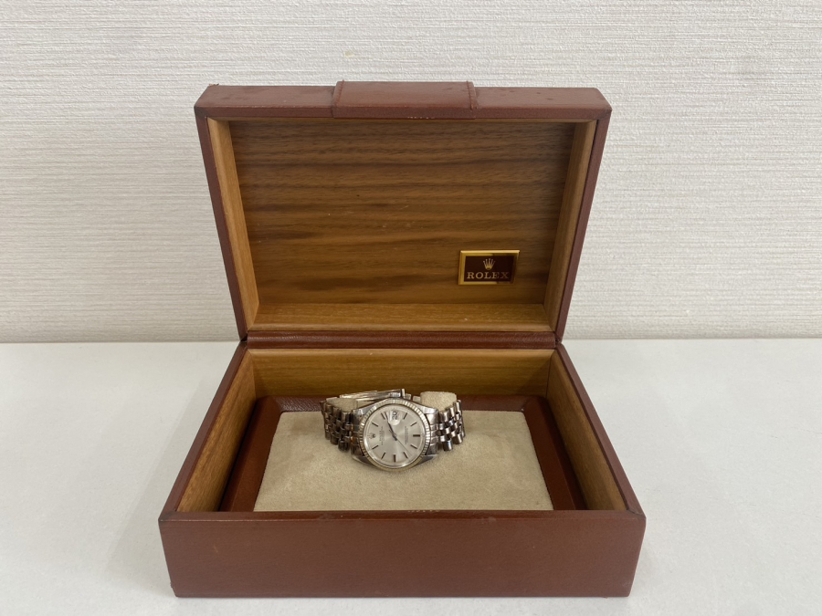 ブランドの買取実績【新居浜北新町店/愛媛県/新居浜市】 愛媛県新居浜市にあるザ・ゴールド 新居浜北新町店の画像1