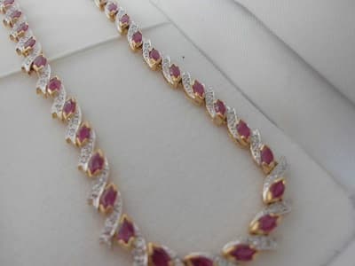 ルビーのネックレス　【新居浜北新町店】 愛媛県新居浜市にあるザ・ゴールド 新居浜北新町店の画像1