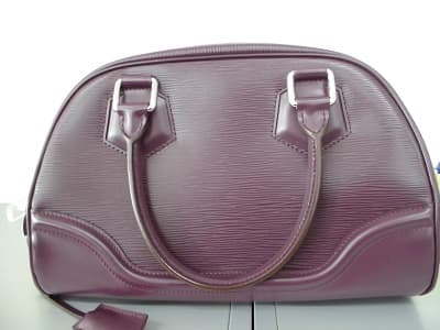 ルイ・ヴィトン　エピ　バッグ　【新居浜北新町店】 愛媛県新居浜市にあるザ・ゴールド 新居浜北新町店の画像1