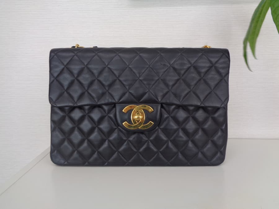 ＣＨＡＮＥＬデカマトラッセ買取実績【新居浜北新町店/愛媛県/新居浜市】 愛媛県新居浜市にあるザ・ゴールド 新居浜北新町店の画像1