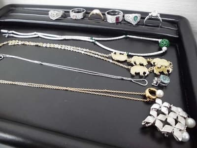 貴金属のお買取り【新居浜北新町店】 愛媛県新居浜市にあるザ・ゴールド 新居浜北新町店の画像1