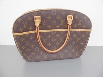 サリアオリゾンタル　特注【新居浜北新町店】 愛媛県新居浜市にあるザ・ゴールド 新居浜北新町店の画像1