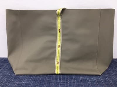 ルイヴィトンカップ　限定トートバッグの買取実績　【今治鳥生店/愛媛県/今治市】 愛媛県今治市にあるザ・ゴールド 今治鳥生店の画像1