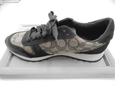 コーチのスニーカー【今治鳥生店】 愛媛県今治市にあるザ・ゴールド 今治鳥生店の画像1