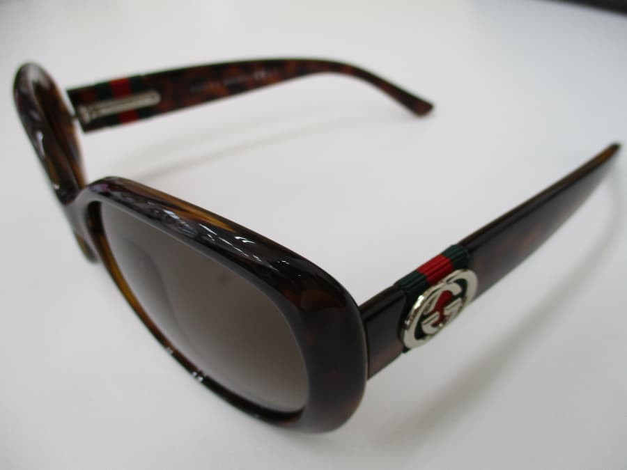 グッチ　サングラスの買取実績　【今治鳥生店/愛媛県/今治市】 愛媛県今治市にあるザ・ゴールド 今治鳥生店の画像1