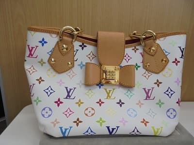 LV 　アニー【今治鳥生店】 愛媛県今治市にあるザ・ゴールド 今治鳥生店の画像1