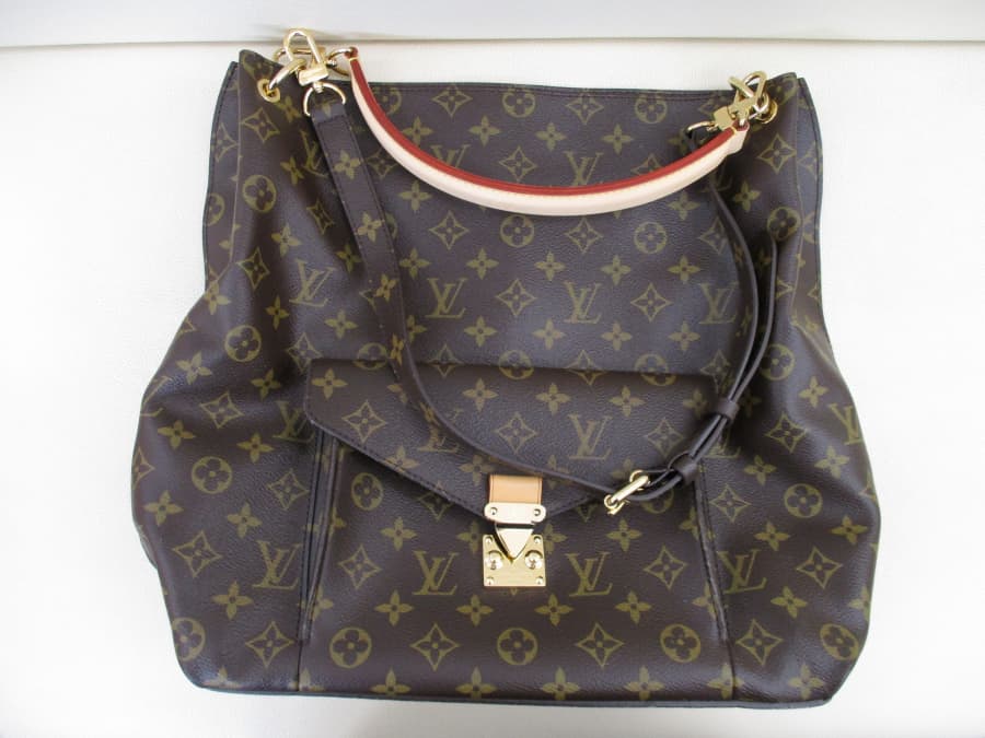 ヴィトン　メティスショルダーの買取実績　【今治鳥生店/愛媛県/今治市】 愛媛県今治市にあるザ・ゴールド 今治鳥生店の画像1