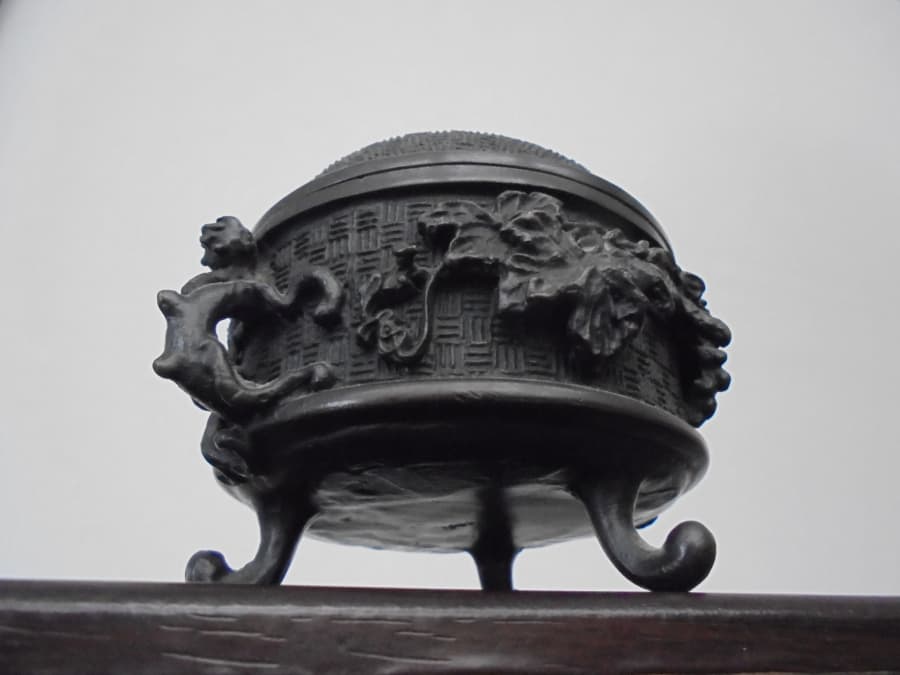 香炉【四国中央店】 愛媛県四国中央市にあるザ・ゴールド 四国中央店の画像1