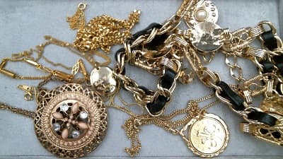 金メッキ製品【四国中央店】 愛媛県四国中央市にあるザ・ゴールド 四国中央店の画像1