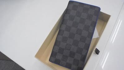 ルイ・ヴィトン　ポルトフォイユ・ブラザ【四国中央店】 愛媛県四国中央市にあるザ・ゴールド 四国中央店の画像1