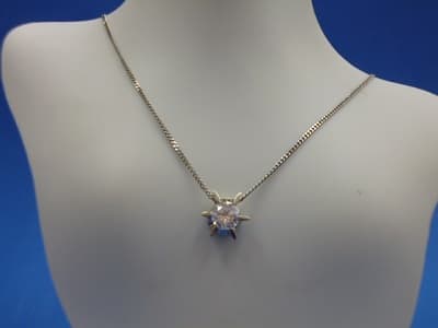 プラチナ850、ダイヤ付きネックレス【四国中央店】 愛媛県四国中央市にあるザ・ゴールド 四国中央店の画像1