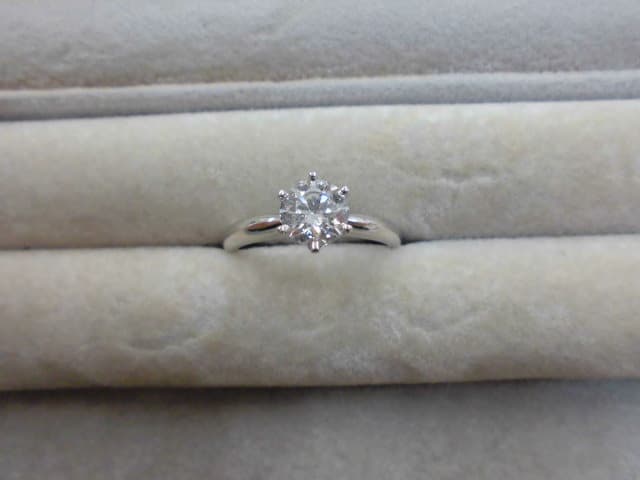 ダイヤリングの買取実績【丸亀店/香川県/丸亀市】 香川県丸亀市にあるザ・ゴールド 丸亀店の画像1