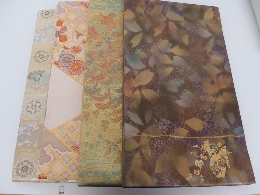 帯・着物 【丸亀店】 香川県丸亀市にあるザ・ゴールド 丸亀店の画像1