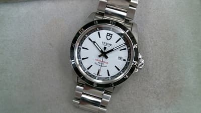 グランツアー【丸亀店】 香川県丸亀市にあるザ・ゴールド 丸亀店の画像1