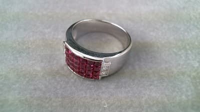 プラチナリング【丸亀店】 香川県丸亀市にあるザ・ゴールド 丸亀店の画像1