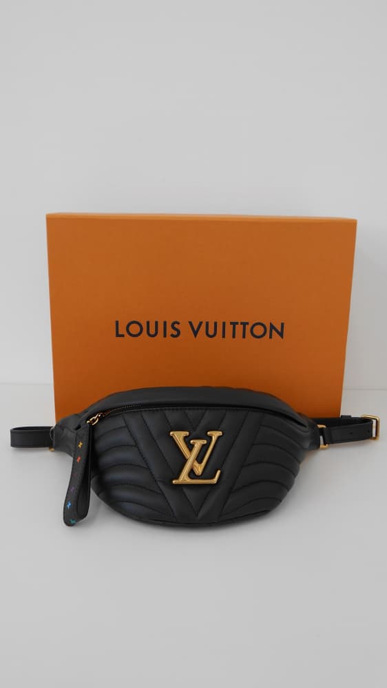 ルイヴィトン　ニューウェーブ・バムバッグ【高松レインボー通り店】 香川県高松市にあるザ・ゴールド 高松レインボー通り店（※高松レインボーロード店に移転いたしました）の画像1