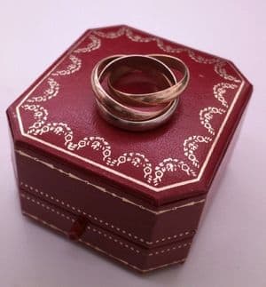 カルティエ☆トリニティリング【高松レインボー通り店】 香川県高松市にあるザ・ゴールド 高松レインボー通り店（※高松レインボーロード店に移転いたしました）の画像1