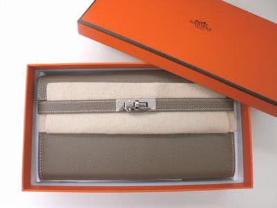 エルメス　ケリーウォレット【高松レインボー通り店】 香川県高松市にあるザ・ゴールド 高松レインボー通り店（※高松レインボーロード店に移転いたしました）の画像1