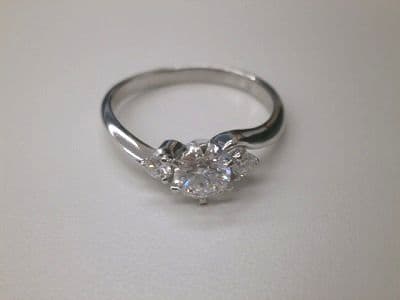 プラチナダイヤモンドリング【高松レインボー通り店】 香川県高松市にあるザ・ゴールド 高松レインボー通り店（※高松レインボーロード店に移転いたしました）の画像1