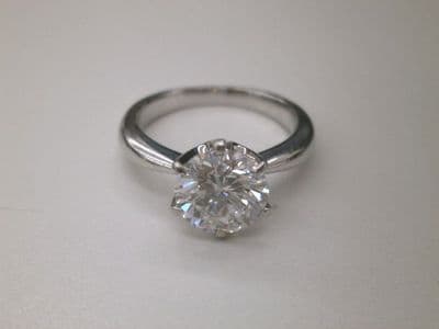 プラチナダイヤリング　【高松レインボー通り店】 香川県高松市にあるザ・ゴールド 高松レインボー通り店（※高松レインボーロード店に移転いたしました）の画像1