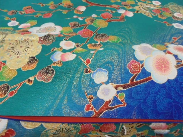 梅柄の着物【屋島店】 香川県高松市にあるザ・ゴールド 屋島店の画像1