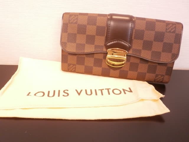 ルイヴィトン　ポルトフォイユ・システィナ【廿日市店】 広島県廿日市市にあるザ・ゴールド 廿日市店（※10/31に閉店いたしました）の画像1