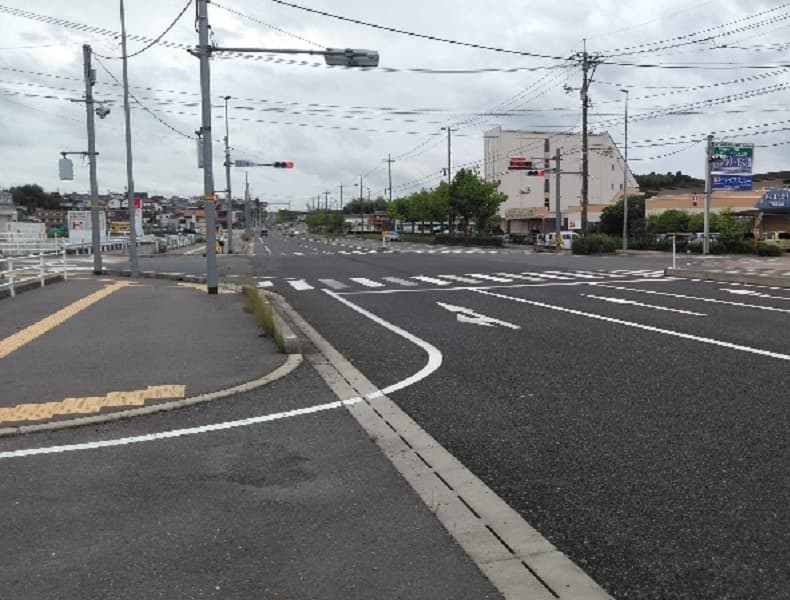西条駅方面からお越しの場合
