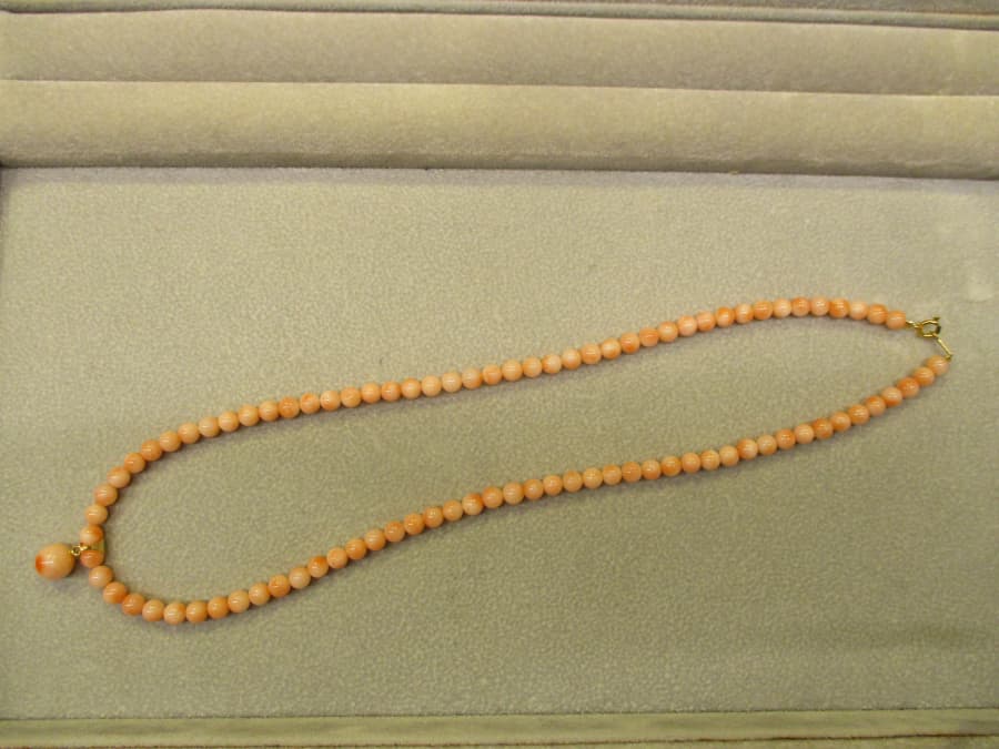 珊瑚ネックレス買取実績【東広島店/広島県/東広島市】 広島県東広島市にあるザ・ゴールド 東広島店の画像1