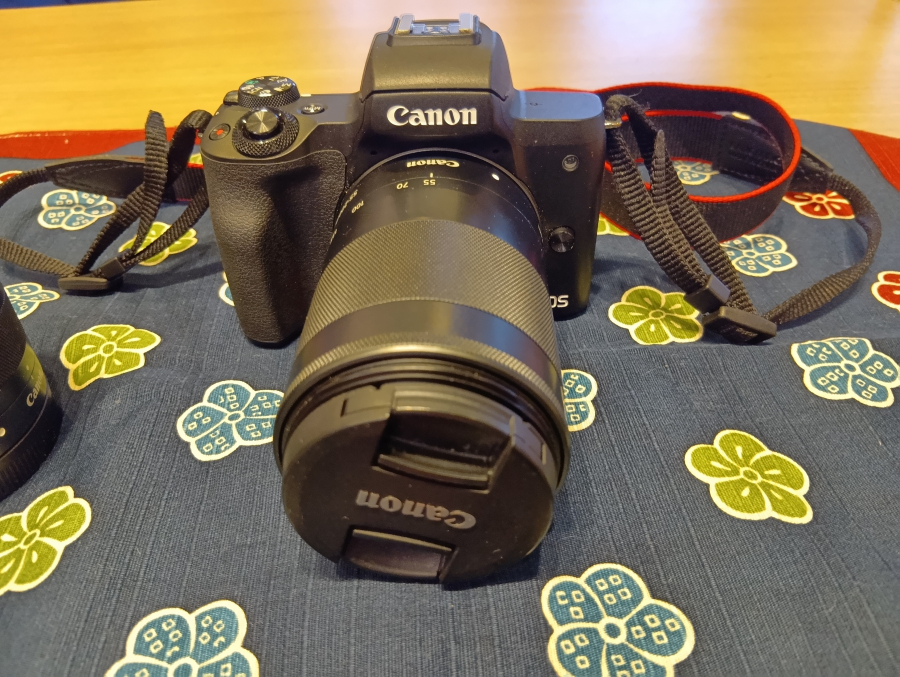 Canon EOS Kiss M2 レンズキットの買取実績【東広島店/広島県/東広島市】 広島県東広島市にあるザ・ゴールド 東広島店の画像1