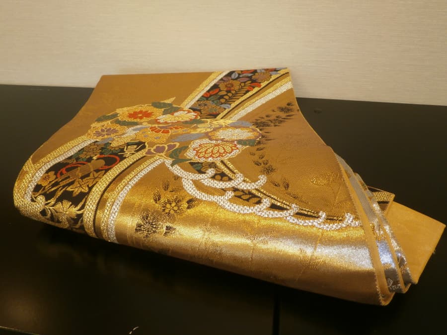 帯【東広島店】 広島県東広島市にあるザ・ゴールド 東広島店の画像1